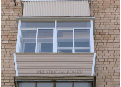 Холодное остекление алюминиевыми окнами с выносом и нащельниками в Люберцах