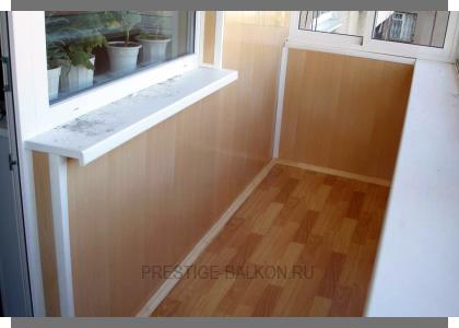 Теплое остекление балкона пластиковыми окнами и электрическим теплым полом в Люберцах