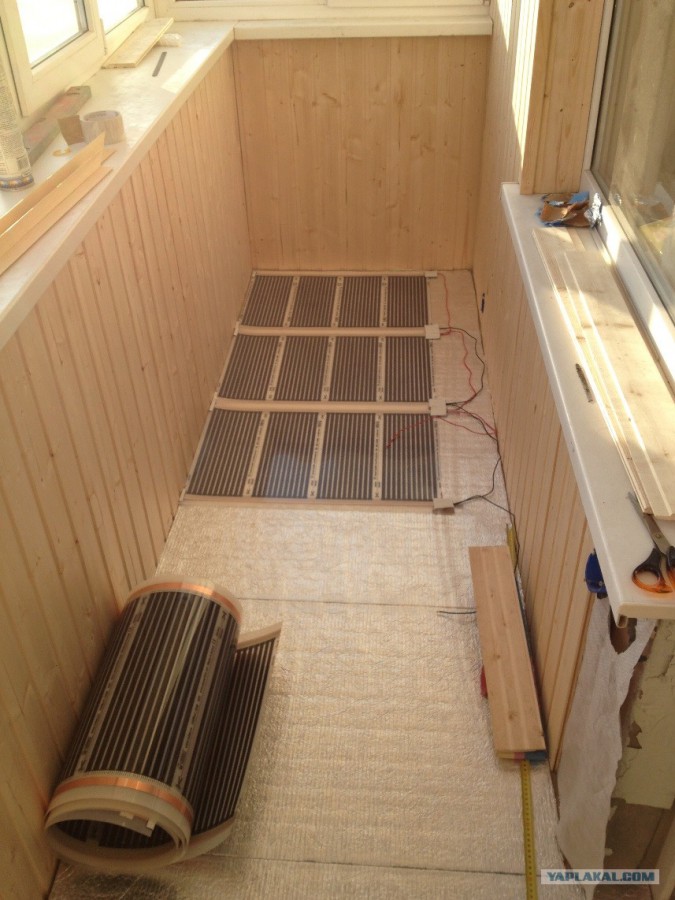 Теплое остекление лоджии пластиковыми окнами с теплым пленочным ИК полом в Люберцах